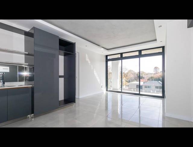 2 BEDROOM PROPERTY TO RENT IN HOUGHTON ESTATE